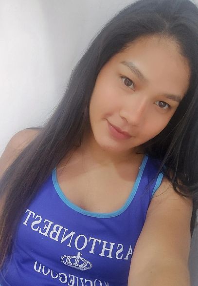 Ellanie from Venezuela, a host on Ti.Live